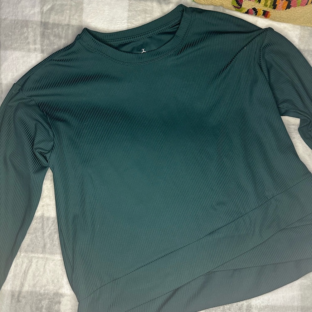 💚Green Athletic sweatshirt!💚